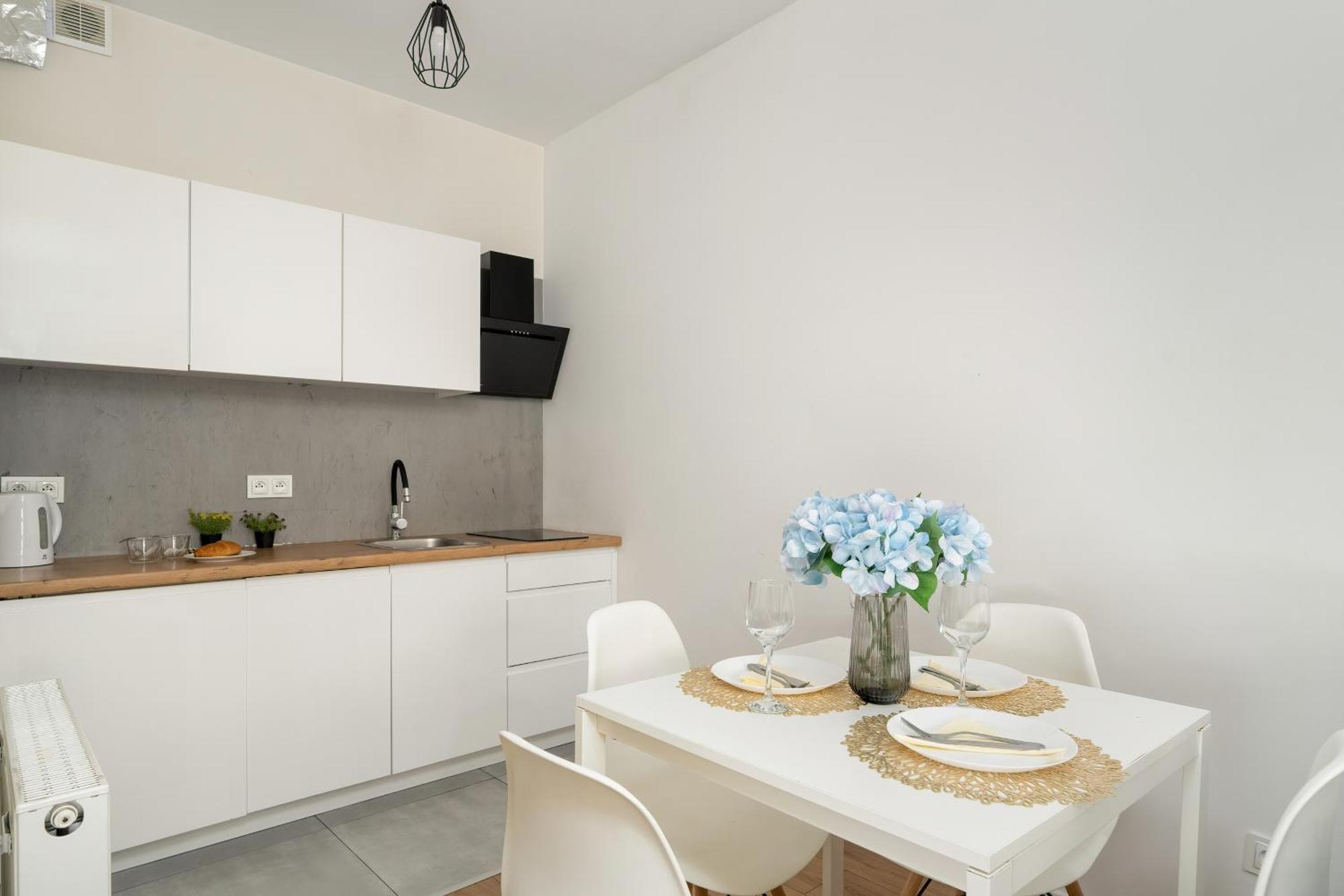Stylowe I Eleganckie Studia Very Berry W Poznaniu By Noclegi Renters Экстерьер фото